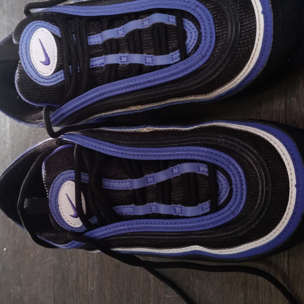 Kids size 4.5 Nike vapormax 97 black/purple